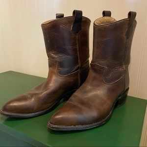 Frye Billy Short